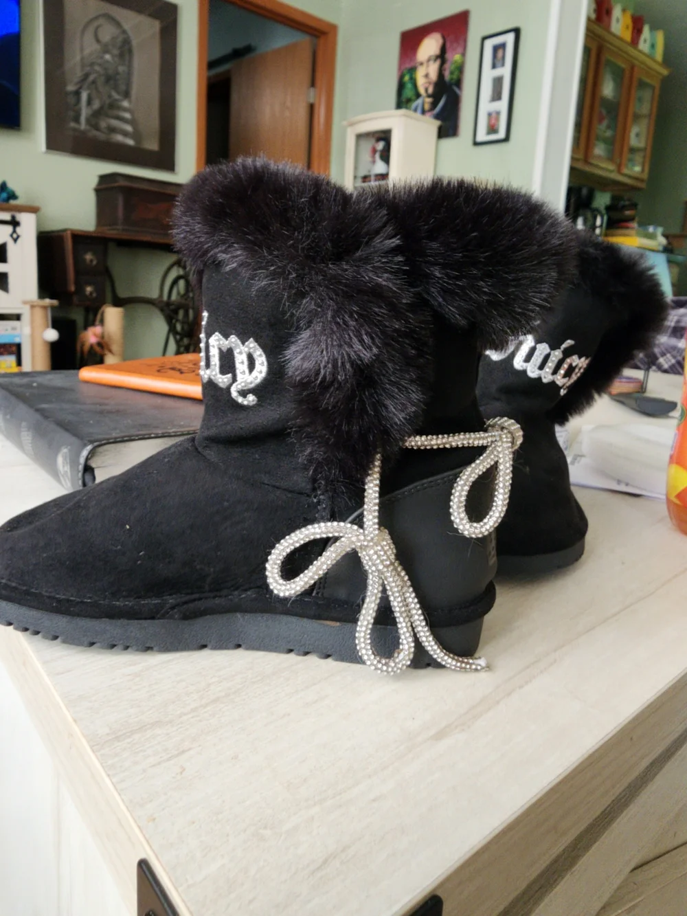Juicy Couture Black Faux Fur Kids Boots with Rhinestone Laces